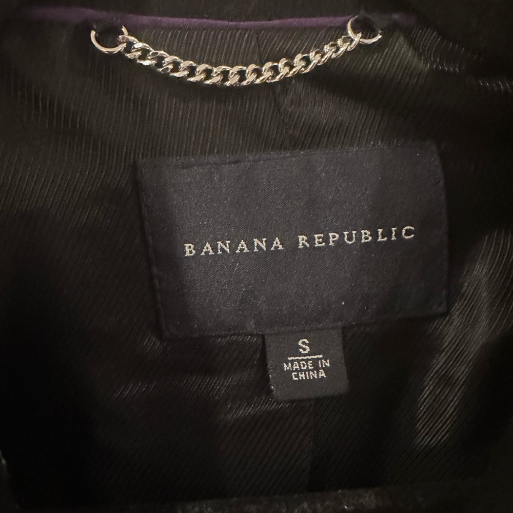 Banana Republic | Black Pea Coat - Picture 3 of 8